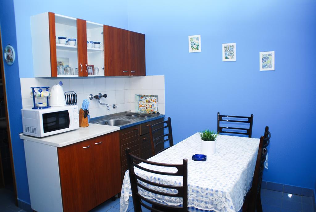 Apartments Bardak Liznjan Phòng bức ảnh